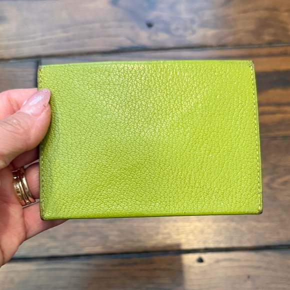 Hermes Vibrant Green Leather Wallet - Picture 4 of 4